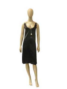 Tam uzunlukta kadın manken.