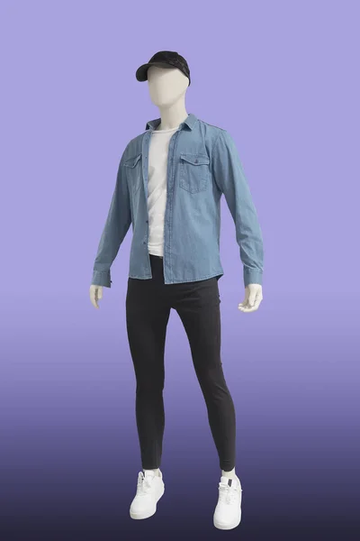 Maniquí masculino de cuerpo entero . — Foto de Stock