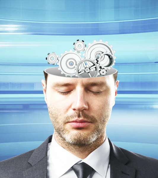 Portret przystojny biznesmen kaukaski z zamkniętymi oczami i streszczenie koła zębate w głowie na niebieskim tle. Koncepcja burza mózgów — Zdjęcie stockowe