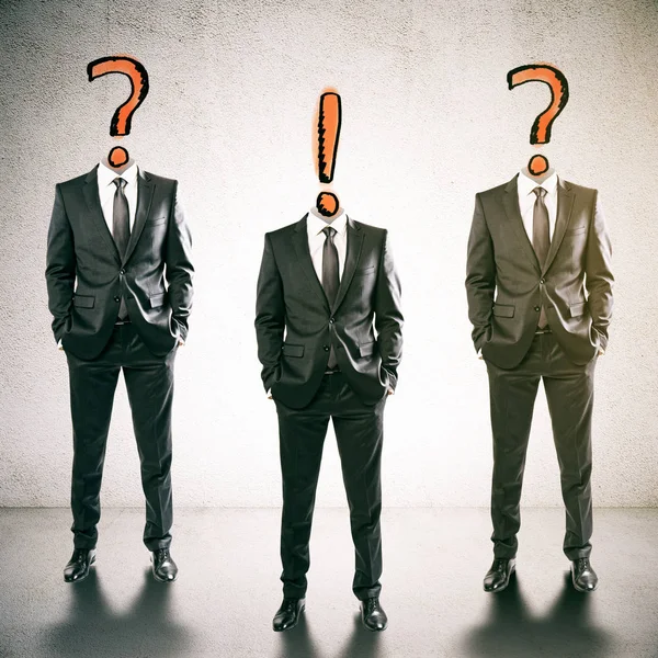 Three question and exclamation mark headed businessmen in concrete inteiror. Leadership concept. 3D Rendering — Stock Photo, Image