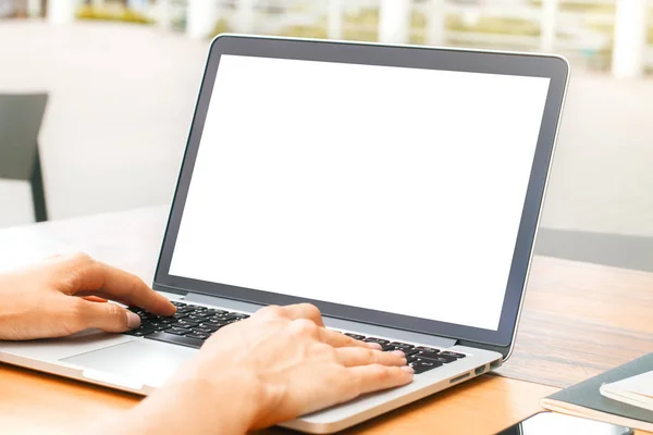 Woman using laptop — Stock Photo, Image