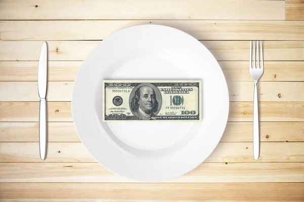 Вид сверху на котлеты и тарелку с долларовой купюрой на деревянном столе. Концепция денег. 3D рендеринг — стоковое фото