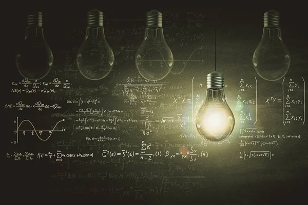 白熱ランプ、黒板に数式。科学概念。3 d レンダリング — ストック写真