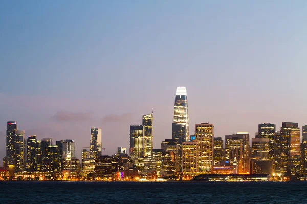 Fondo moderno de San Francisco —  Fotos de Stock