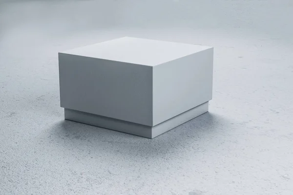 Caja blanca en blanco — Foto de Stock