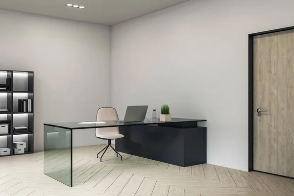 Moderno Gerente Interior Del Lugar Trabajo Con Portátil Mesa Gafas —  Fotos de Stock