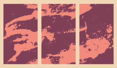 Tasarımın için arka planda pembe mürekkep lekeleri olan üç dikey kart seti. Vektör pembesi, kestane rengi. Stock vektör illüstrasyonu. Sosyal ağ, kartpostal, pankart, logo, kart için arkaplan