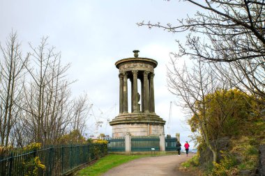 Calton Hill 'deki Dugald Stewart Anıtı.