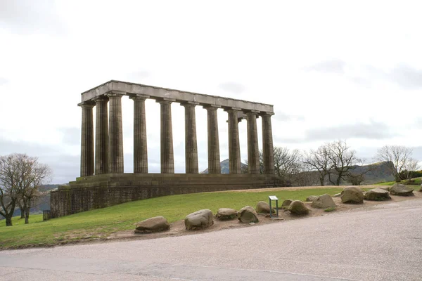 Το Εθνικό Μνημείο της Σκωτίας στο λόφο Κάλτον — Φωτογραφία Αρχείου