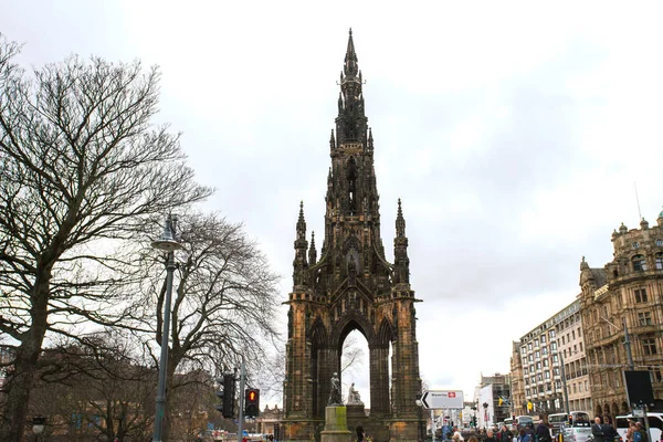 Monumento a Scott, Edimburgo, Escocia — Foto de Stock