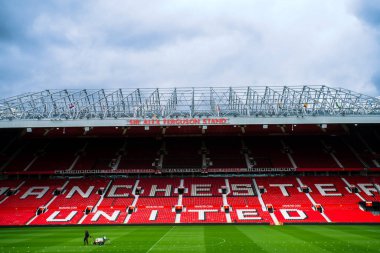 eski trafford Stadı