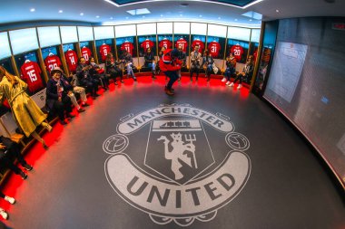 eski trafford Stadı