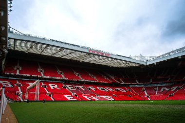 eski trafford Stadı