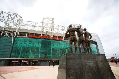 eski trafford Stadı