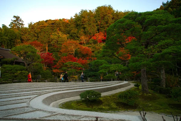 Kyoto Prefecture Kansai Japan November 2019 Toeristen Bezoeken Zien Ginshaden — Stockfoto