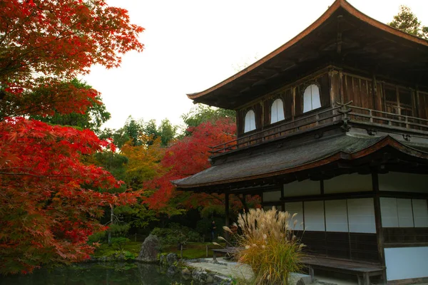 Ginkaku Silverpaviljongens Tempel Officiellt Benämnd Jisho Den Skinande Barmhärtighetens Tempel — Stockfoto