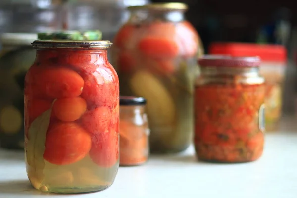 Słoiki Ogórkami Pomidorami Zdjęcia Stockowe bez tantiem