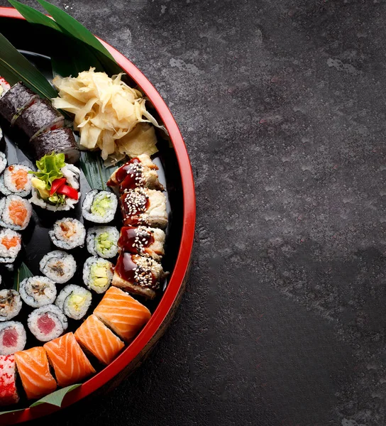 Cozinha japonesa. Sushi. . — Fotografia de Stock