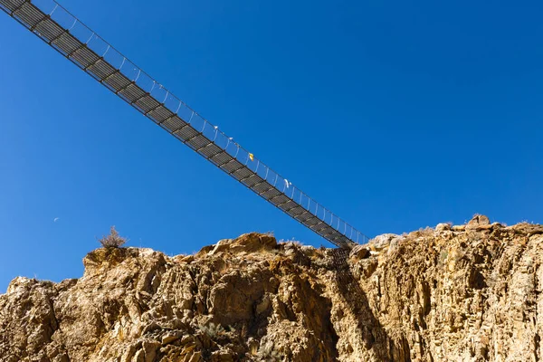 Ponte suspensa, Himalaia — Fotografia de Stock