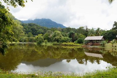 Sarawak kültür Köyü