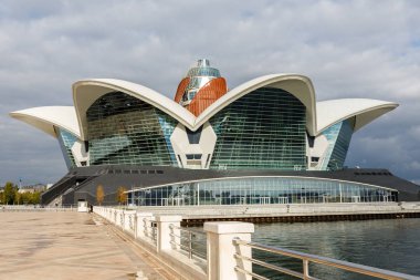 Hazar Waterfront Mall, Bakü