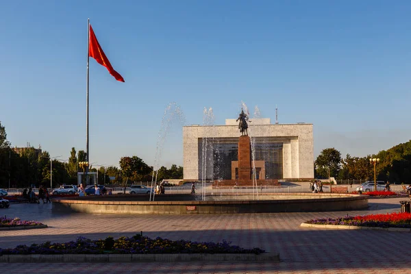 Ala Too Meydanı, Bishkek