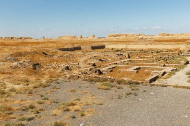 Eski şehir Sawran ya da Sauran, Güney Kazakistan 'da Türkistan yakınlarındaki antik bir şehrin kalıntıları..