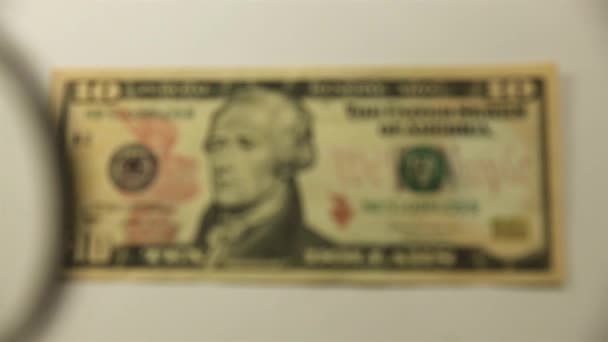 Amerikan Doları Bir Büyüteç Bir Kağıt Faturayı Büyüteçten Izle Obverse — Stok video