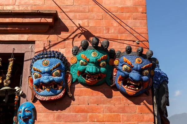Máscara de demonio tradicional nepalí . — Foto de Stock