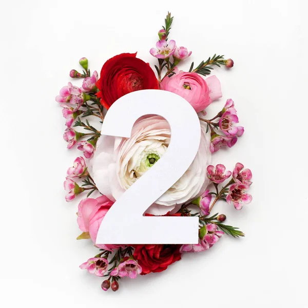 Layout with colorful flowers, leaves and number one. Flat lay. Top view. — Stock Photo, Image