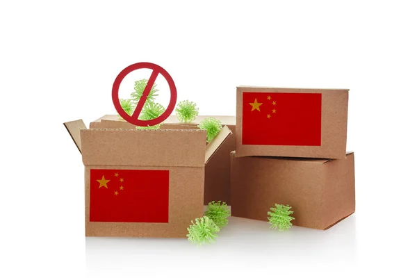 Coronavirus infected parcels from China. Green bacteria cells in boxes. Wuhan flu affecting international postal. — Stock Photo, Image