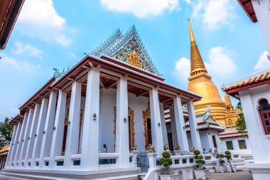 Bu tapınağın adı 