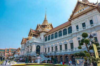 Bangkok / Tayland - 19 Ocak 2020: Büyük Saray bu yerin adı. Bu saray turistler için en popüler yerdir.