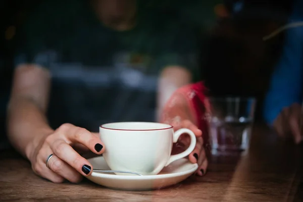 Kaffe på ett café — Stockfoto