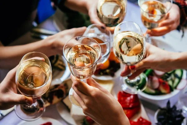 Celebración en un restaurante — Foto de Stock