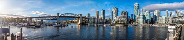 Amplia Panorámica Edificios Céntricos Gran Altura Frente Río Centro Las —  Fotos de Stock