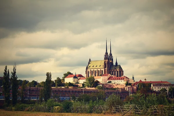 Petrov - Église St. Peters et Paul à Brno. Europe centrale République tchèque. Région de Moravie du Sud . — Photo
