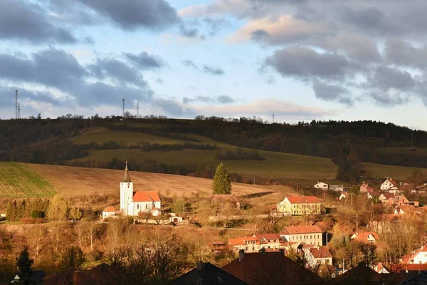 Kleine Kirche Einem Dorf Dolni Loucky Tschechische Republik — Stockfoto