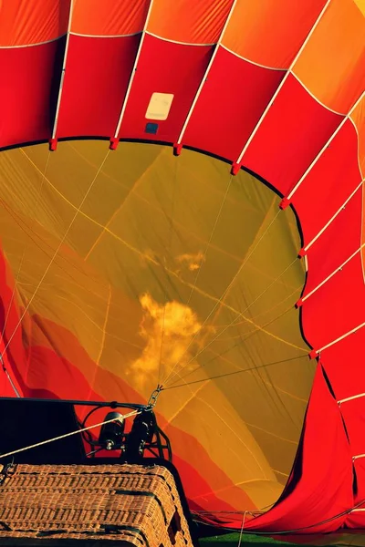 Příprava na Start balónu horký vzduch. — Stock fotografie