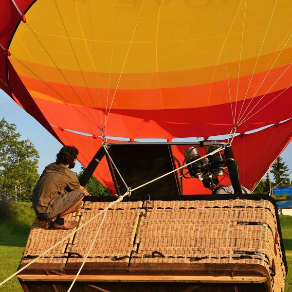 Inför Starten Luftballong — Stockfoto