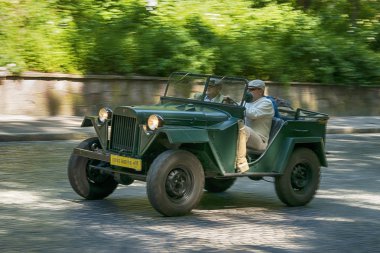 Eski retro araba Gaz - 67
