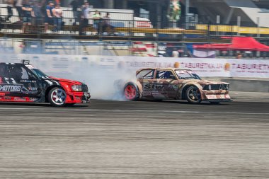 Pilot Marek Wartalowicz üzerinde otomobil markası Bmw tr üstesinden gelir.