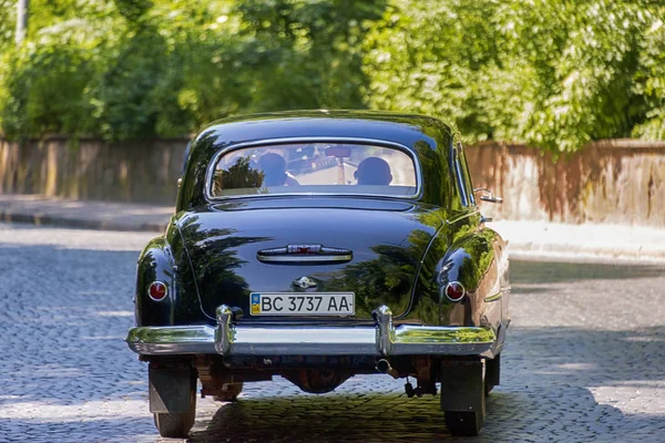 Eski retro araba yarış Leopolis gran Zim 12 alarak katılım