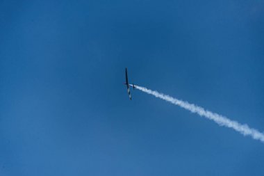 Model roket motoru ile bir planör