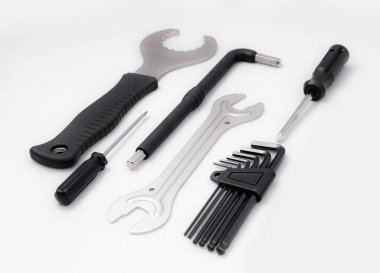 İzole edilmiş beyaz arkaplan üzerindeki bisiklet aracı