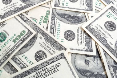 Amerikan doları dokusu. Yüz dolarlık banknotların arka planı.