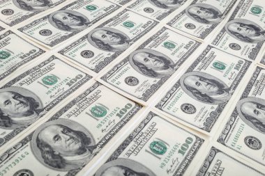 Amerikan doları dokusu. Yüz dolarlık banknotların arka planı.