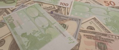 ABD ve Euro banknotlarından yapılmış doku panoraması