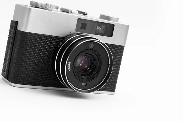 Retro Film Camera Een Geïsoleerde Witte Achtergrond — Stockfoto