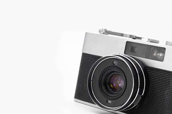 Retro Film Camera Een Geïsoleerde Witte Achtergrond — Stockfoto